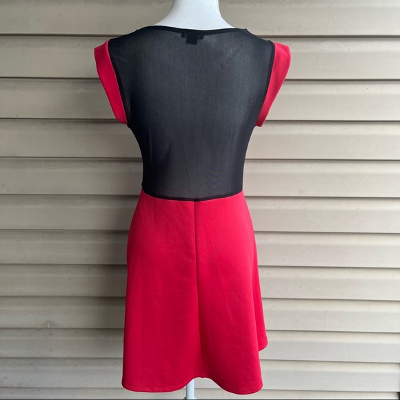 •Rhapsody• Red Dress with Mesh Insert and Back - Size Large - Picture 4 of 7